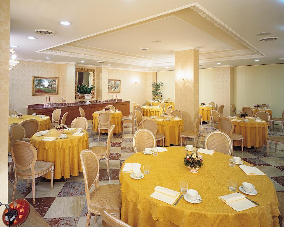 Hotel Principe Помеция Экстерьер фото