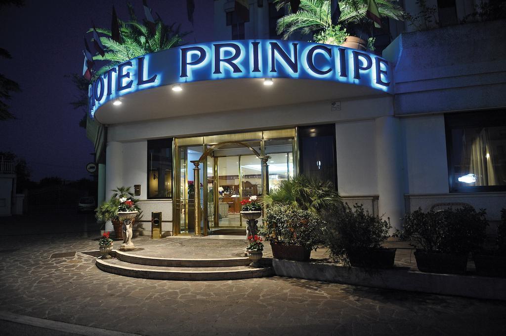 Hotel Principe Помеция Экстерьер фото