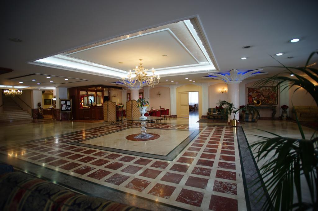 Hotel Principe Помеция Экстерьер фото